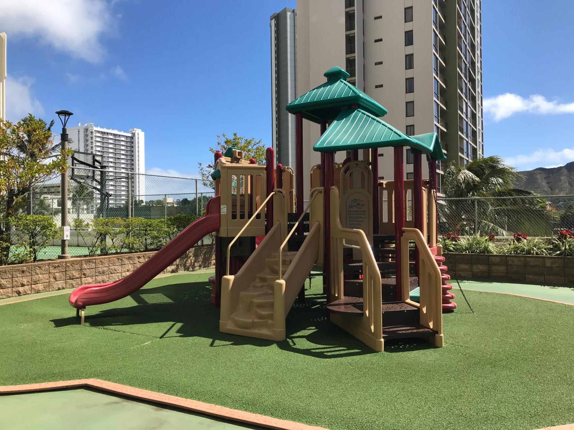 Great Ocean View Condo, Near Beach With Free Parking! โฮโนลูลู ภายนอก รูปภาพ