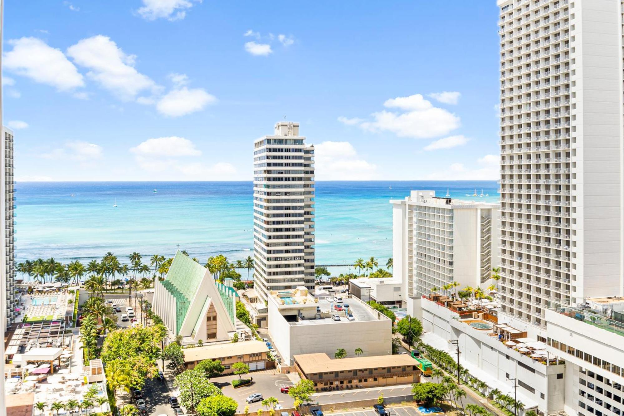 Great Ocean View Condo, Near Beach With Free Parking! โฮโนลูลู ภายนอก รูปภาพ