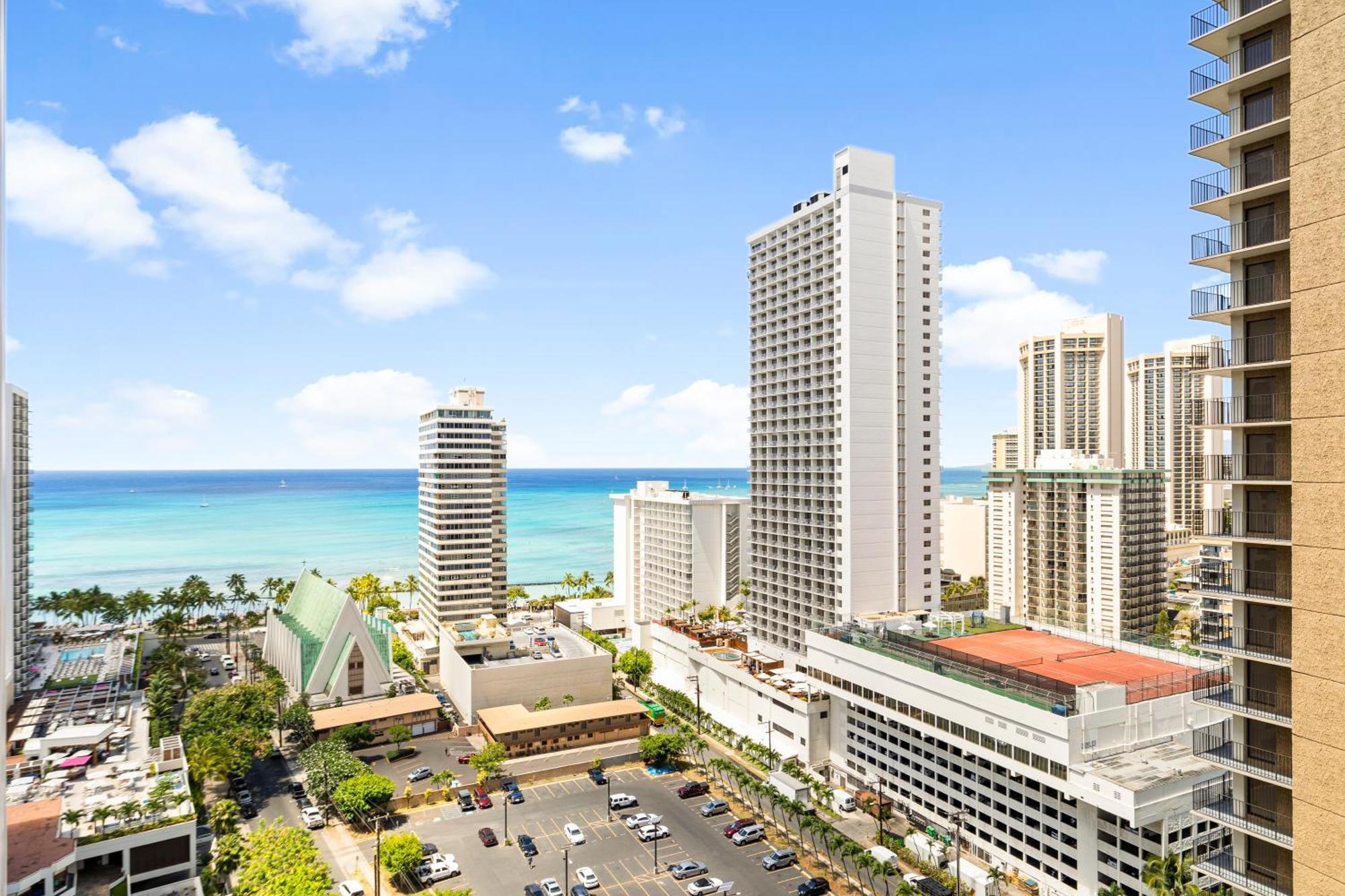 Great Ocean View Condo, Near Beach With Free Parking! โฮโนลูลู ภายนอก รูปภาพ